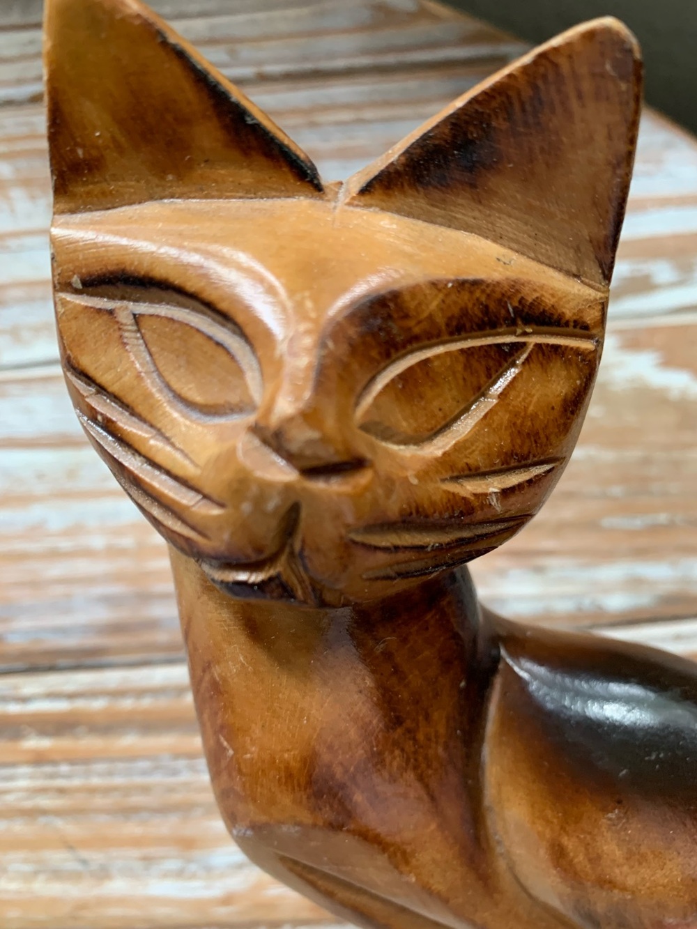 Vintage MCM Hand Carved Wooden Cat Figurine Burnt Wood Art 7.5" - Picture 2 of 11